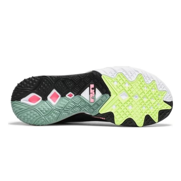 Nike LeBron XVIII 18 Low Space Jam Bugs vs Marvin - Picture 6 of 16